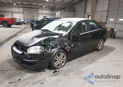 2007 Volkswagen Jetta Wolfsburg Edition из США, поврежденный, VIN 3VWEG71K77M180253